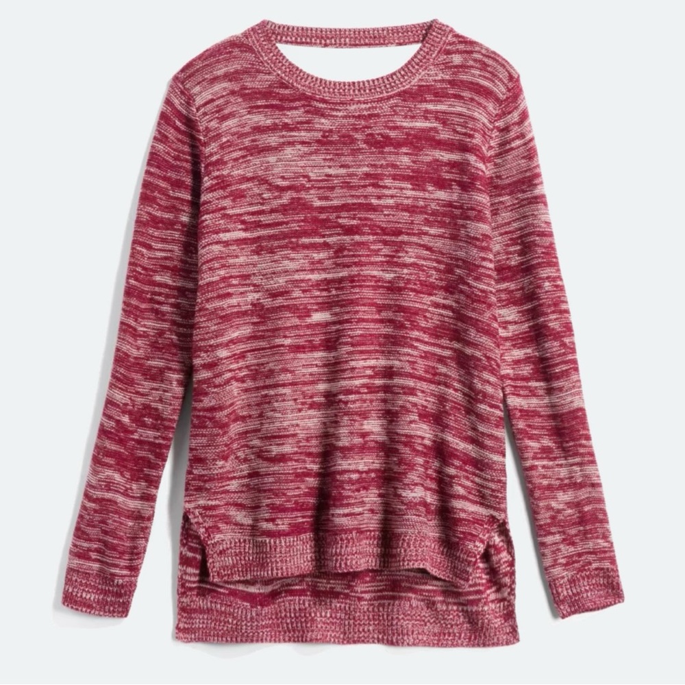 💫3 for $15!💫 Madison Lilly Cora Back Detail Pullover